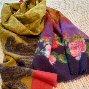 Tiara Accessory Wool Scarf